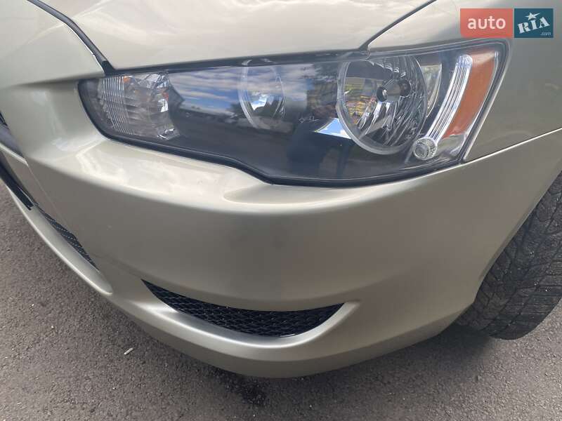 Седан Mitsubishi Lancer 2008 в Львове