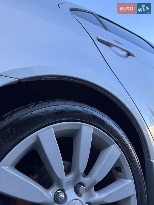 Седан Mitsubishi Lancer 2010 в Киеве