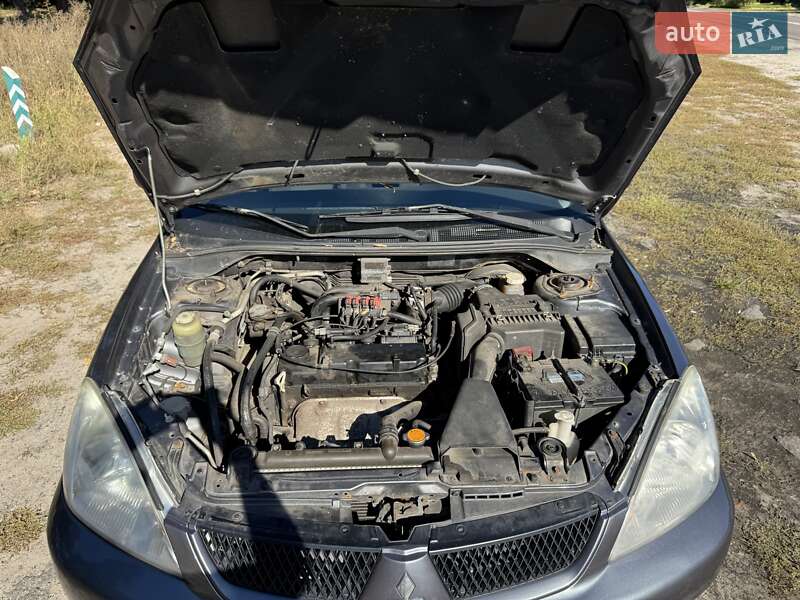 Седан Mitsubishi Lancer 2007 в Киеве