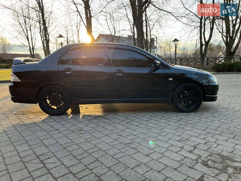 Седан Mitsubishi Lancer 2005 в Ирпене