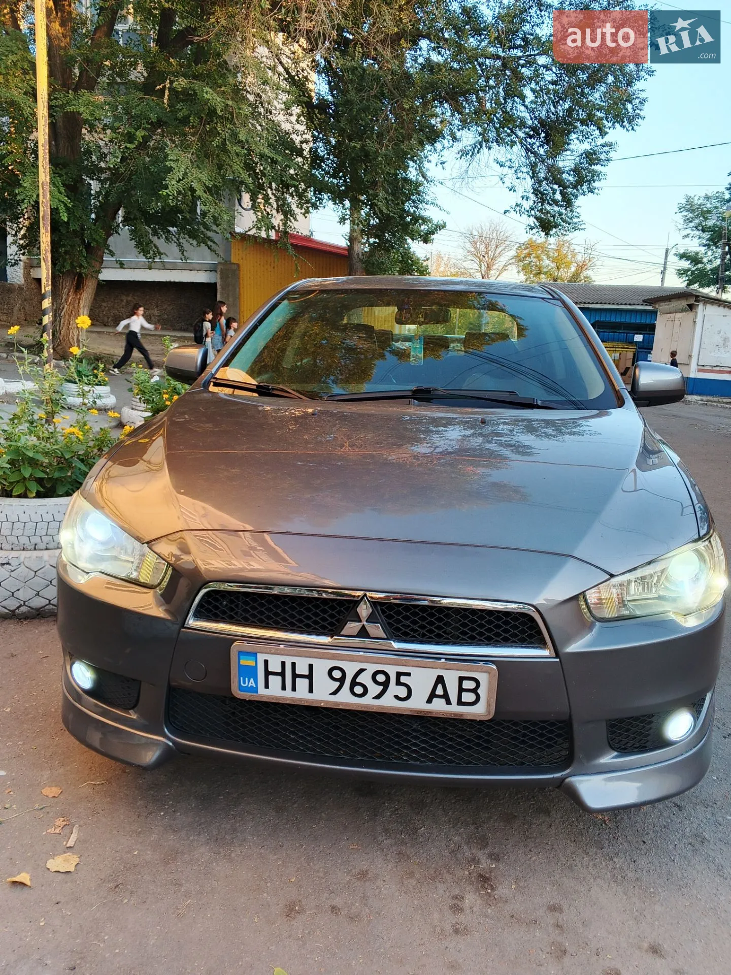 2010 Mitsubishi Lancer - мініатюра 9