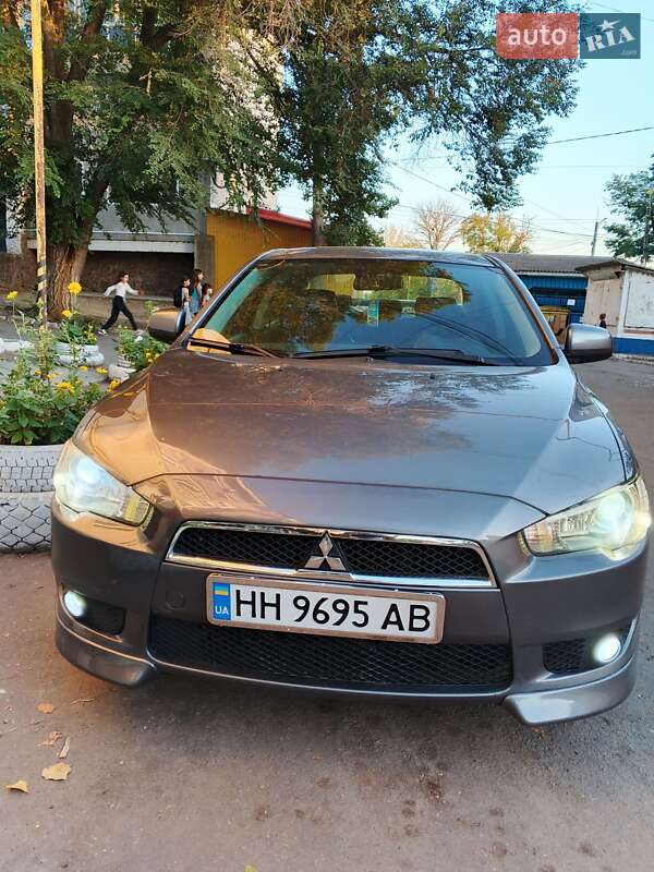 Седан Mitsubishi Lancer 2010 в Болграді