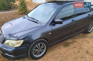 Седан Mitsubishi Lancer 2002 в Одессе