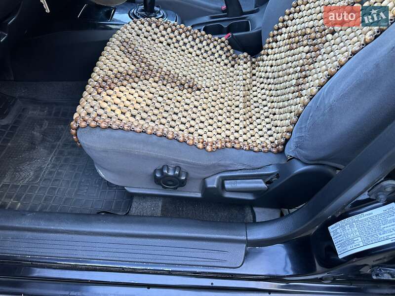 Седан Mitsubishi Lancer 2004 в Львові