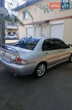 Седан Mitsubishi Lancer 2004 в Одессе