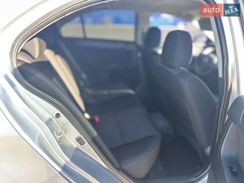 Седан Mitsubishi Lancer 2008 в Мукачево