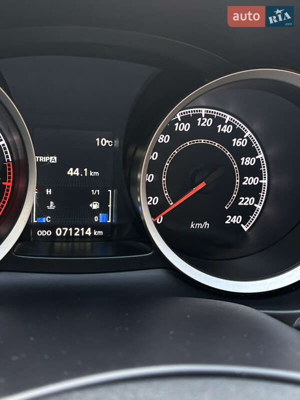 Седан Mitsubishi Lancer 2015 в Сумах