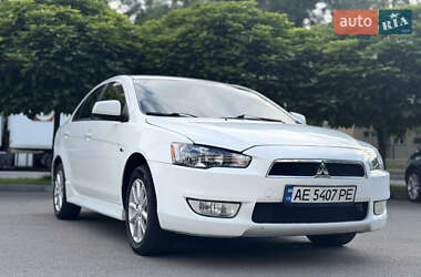 Седан Mitsubishi Lancer 2015 в 