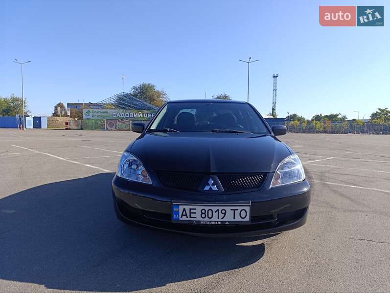 Седан Mitsubishi Lancer 2009 в Днепре