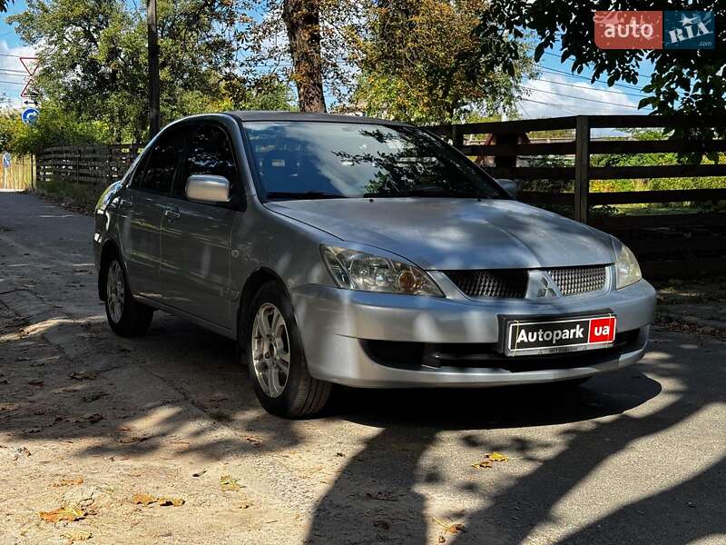 Седан Mitsubishi Lancer 2005 в Киеве фото 4 Седан Mitsubishi Lancer 2005 в Киеве