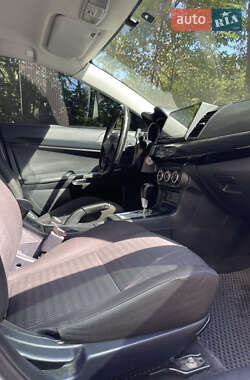 Седан Mitsubishi Lancer 2012 в 