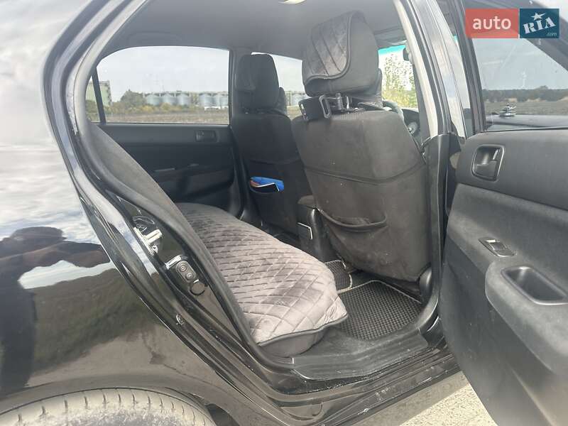 Седан Mitsubishi Lancer 2007 в Чутове