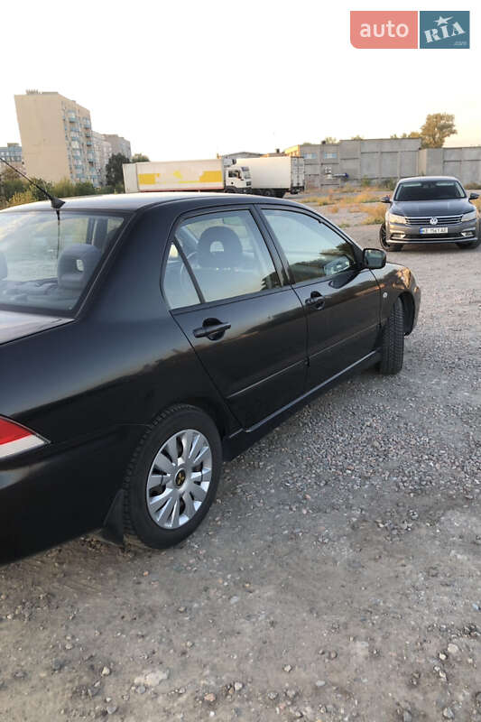 Седан Mitsubishi Lancer 2006 в Днепре