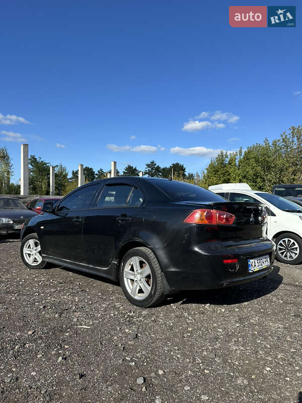Седан Mitsubishi Lancer 2007 в Киеве