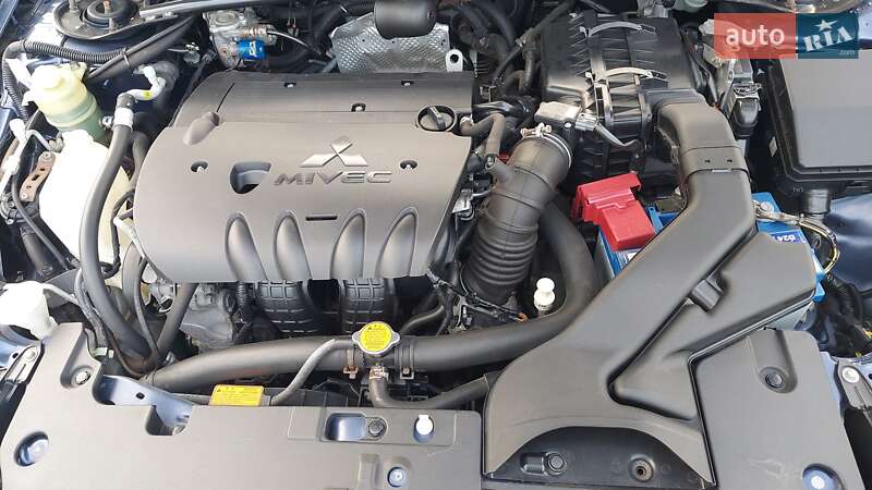 Седан Mitsubishi Lancer 2008 в Киеве