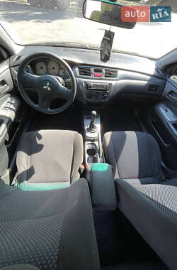 Седан Mitsubishi Lancer 2005 в 