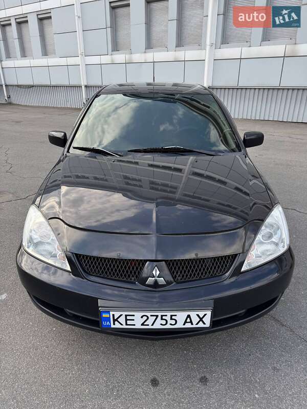 Седан Mitsubishi Lancer 2006 в Днепре