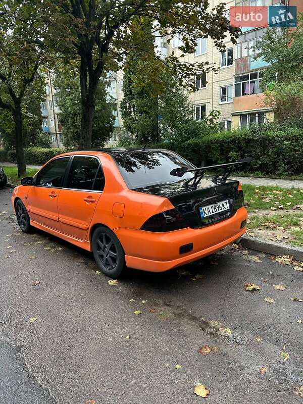 Седан Mitsubishi Lancer 2008 в Львове
