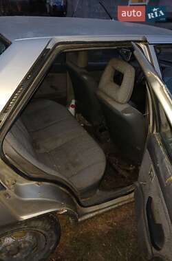 Седан Mitsubishi Lancer 1987 в Тальному