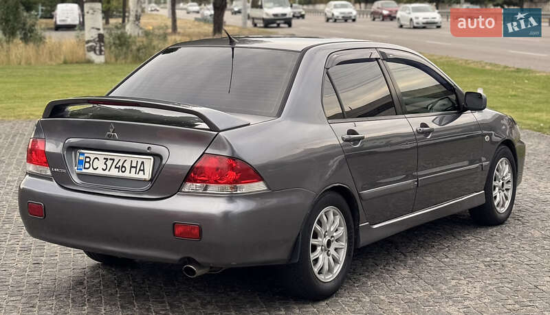 Седан Mitsubishi Lancer 2005 в Днепре