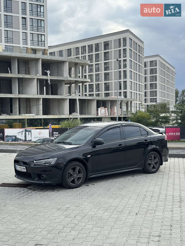 Хэтчбек Mitsubishi Lancer 2012 в Львове фото 2 Хэтчбек Mitsubishi Lancer 2012 в Львове