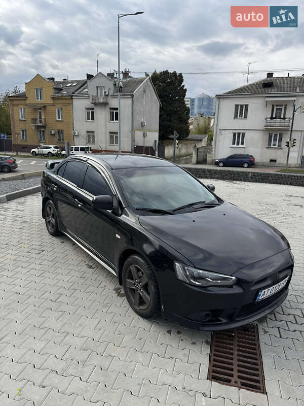 Хэтчбек Mitsubishi Lancer 2012 в Львове фото 9 Хэтчбек Mitsubishi Lancer 2012 в Львове