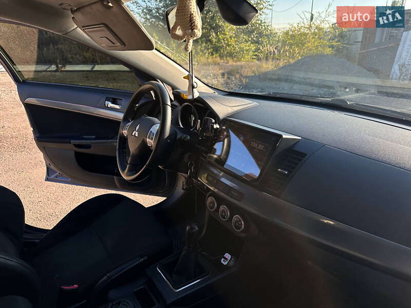 Седан Mitsubishi Lancer 2007 в Днепре