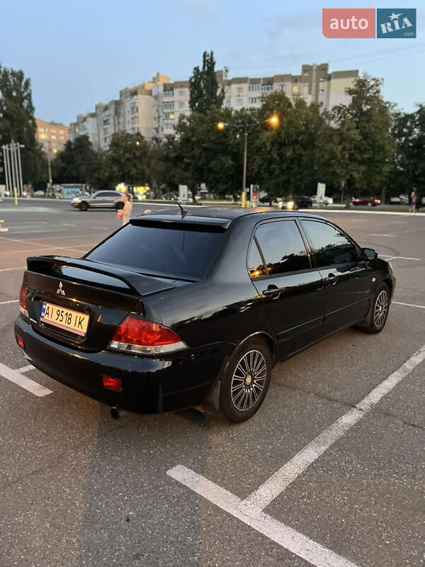 Седан Mitsubishi Lancer 2006 в Броварах