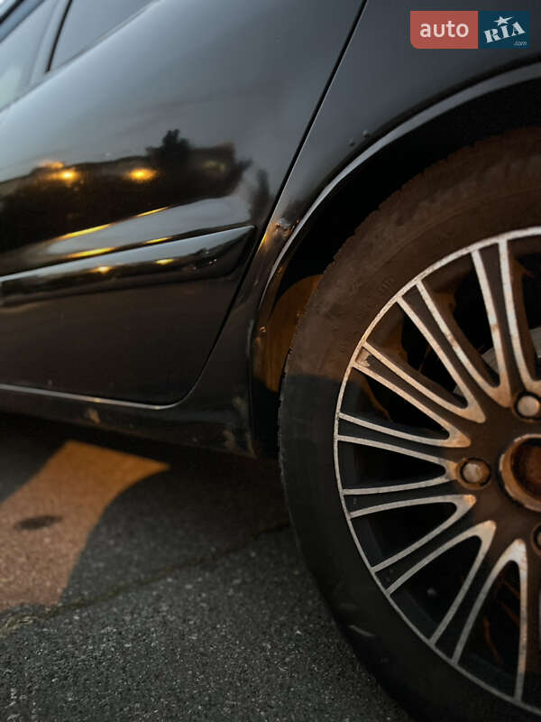 Седан Mitsubishi Lancer 2006 в Броварах