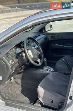 Седан Mitsubishi Lancer 2004 в 