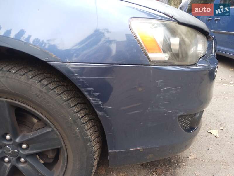Седан Mitsubishi Lancer 2008 в Киеве