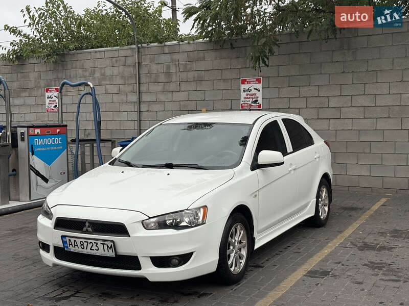 Mitsubishi Lancer 2010