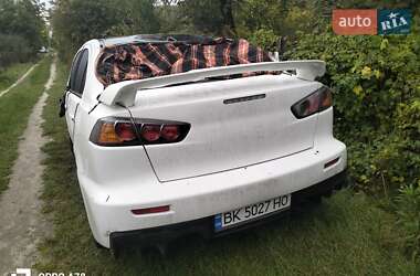 Седан Mitsubishi Lancer 2009 в Ровно
