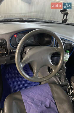 Седан Mitsubishi Lancer 1995 в 