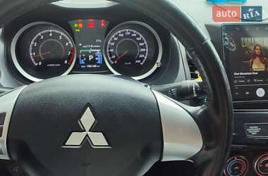 Седан Mitsubishi Lancer 2012 в 