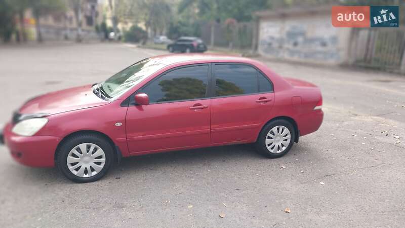 Седан Mitsubishi Lancer 2007 в Николаеве