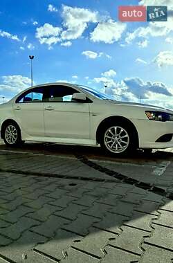 Mitsubishi Lancer 2012