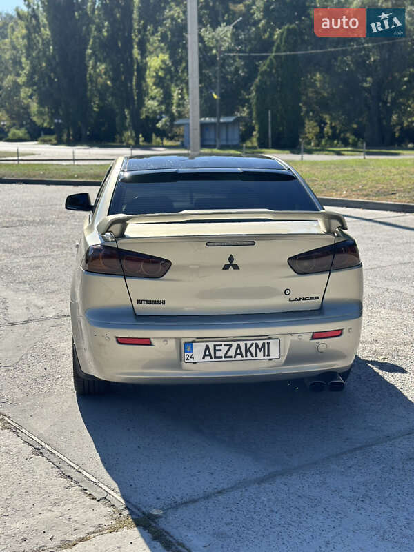 Седан Mitsubishi Lancer 2008 в Черкассах