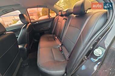 Седан Mitsubishi Lancer 2015 в  фото 11 Седан Mitsubishi Lancer 2015 в