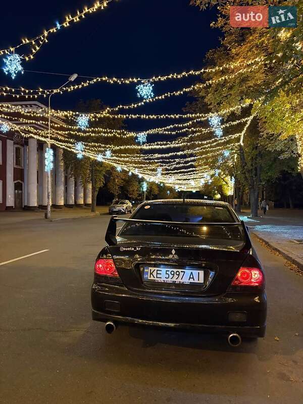 Седан Mitsubishi Lancer 2005 в Кривом Роге