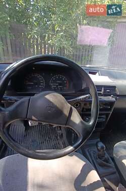 Лифтбек Mitsubishi Lancer 1990 в 
