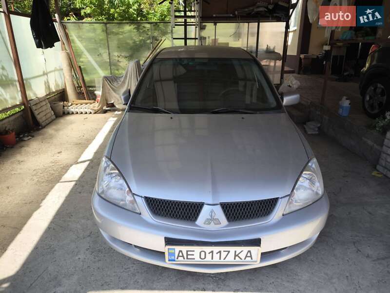 Седан Mitsubishi Lancer 2006 в Дніпрі