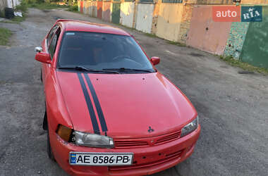 Седан Mitsubishi Lancer 1996 в Киеве