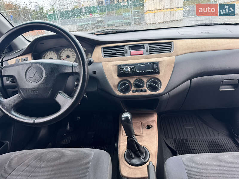 Универсал Mitsubishi Lancer 2005 в Киеве
