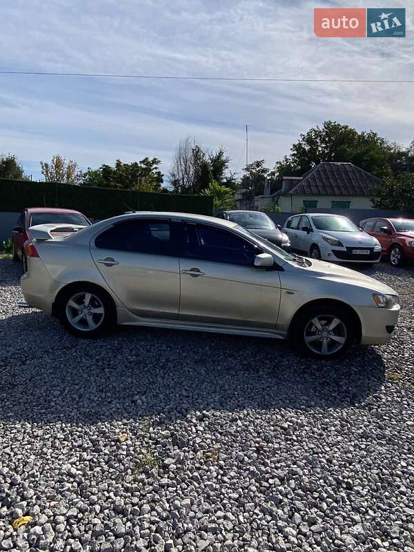 Седан Mitsubishi Lancer 2008 в Днепре