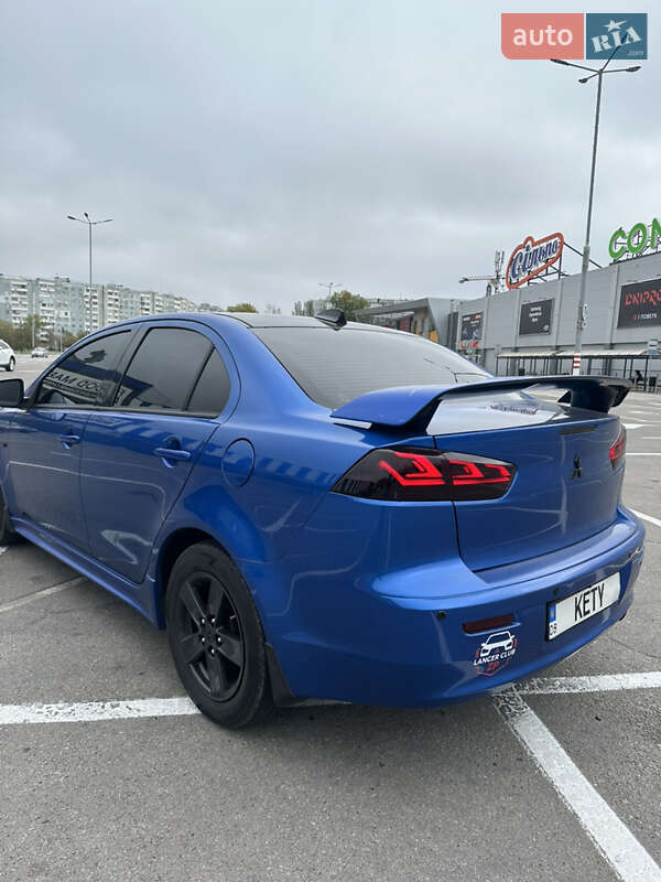 Седан Mitsubishi Lancer 2009 в Запорожье