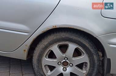 Седан Mitsubishi Lancer 2002 в  фото 10 Седан Mitsubishi Lancer 2002 в
