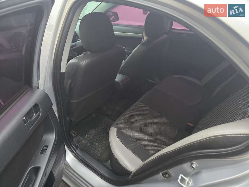 Седан Mitsubishi Lancer 2008 в Каменец-Подольском фото 4 Седан Mitsubishi Lancer 2008 в Каменец-Подольском