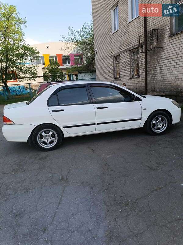 Седан Mitsubishi Lancer 2004 в Софіївці фото 9 Седан Mitsubishi Lancer 2004 в Софіївці