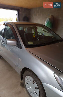 Седан Mitsubishi Lancer 2009 в Черкасах